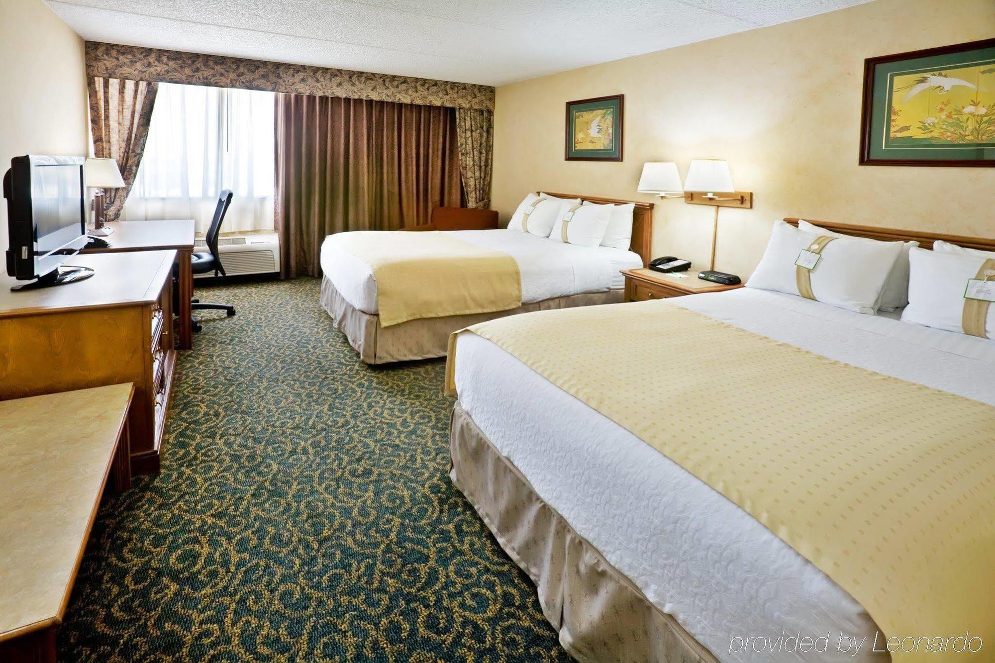 Dallas-richardson By Ihg Richardson